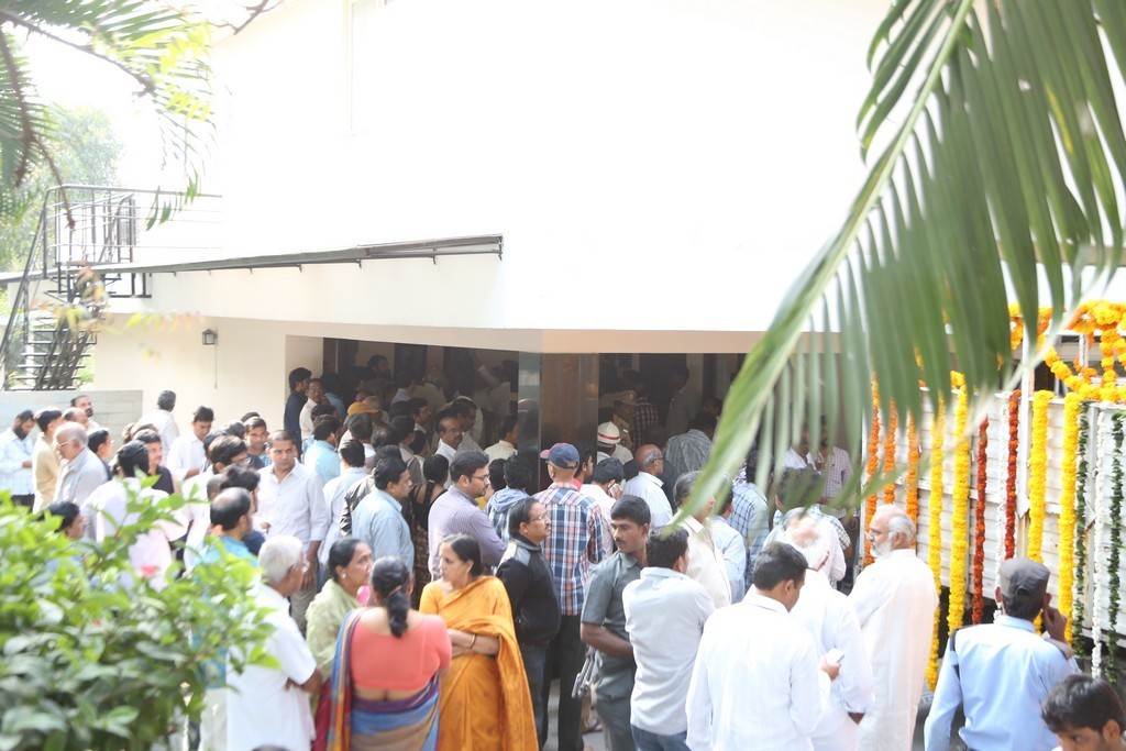 Akkineni Nageswara Rao Condolences Photos - 57 / 450 photos