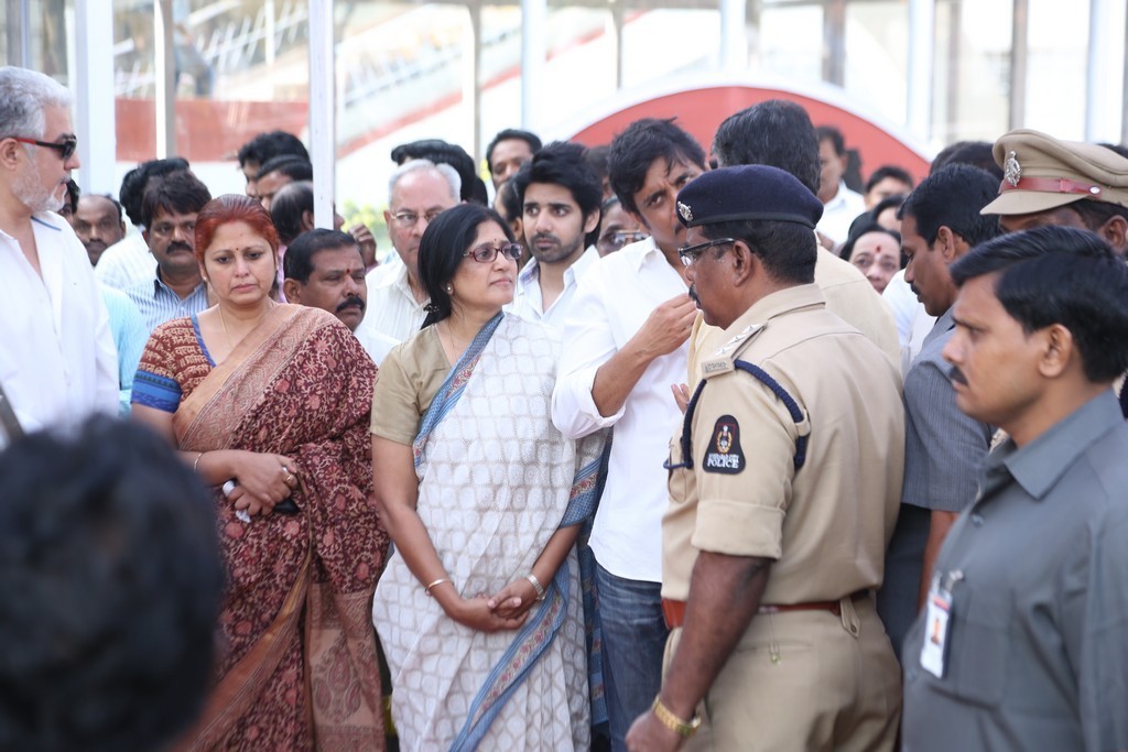 Akkineni Nageswara Rao Condolences Photos - 118 / 450 photos