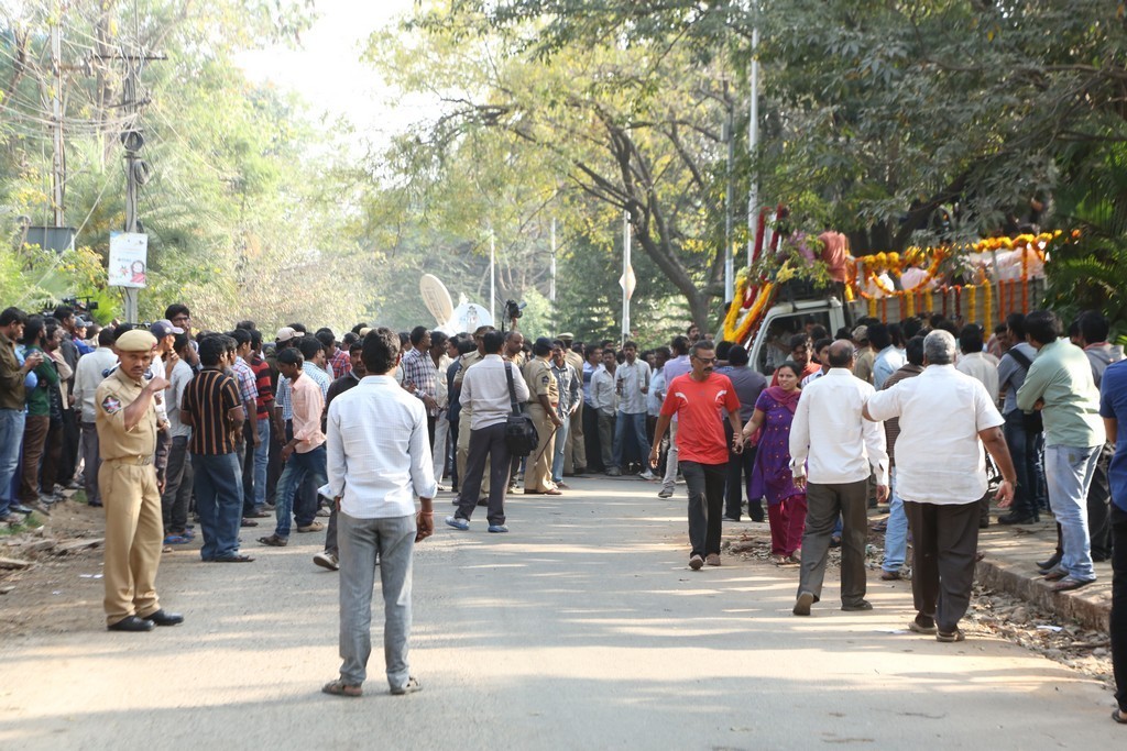 Akkineni Nageswara Rao Condolences Photos - 175 / 450 photos