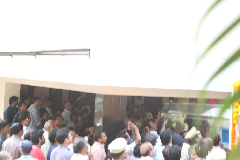 Akkineni Nageswara Rao Condolences Photos - 252 / 450 photos