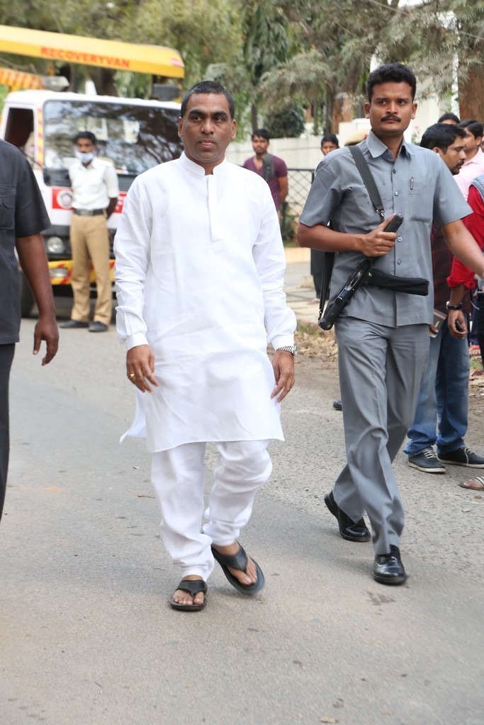 Akkineni Nageswara Rao Condolences Photos - 256 / 450 photos