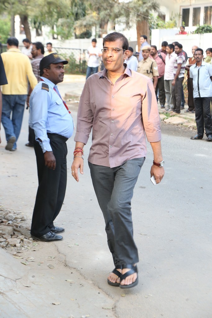 Akkineni Nageswara Rao Condolences Photos - 272 / 450 photos