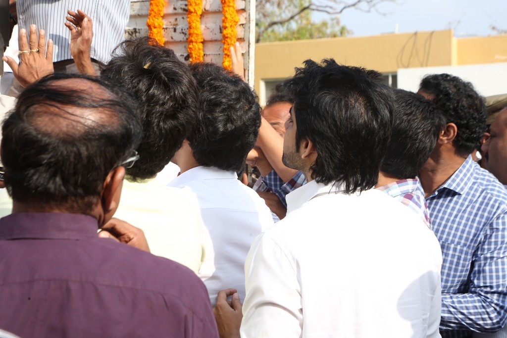 Akkineni Nageswara Rao Condolences Photos - 283 / 450 photos