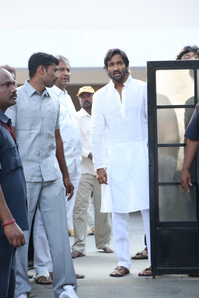 Akkineni Nageswara Rao Condolences Photos - 293 / 450 photos