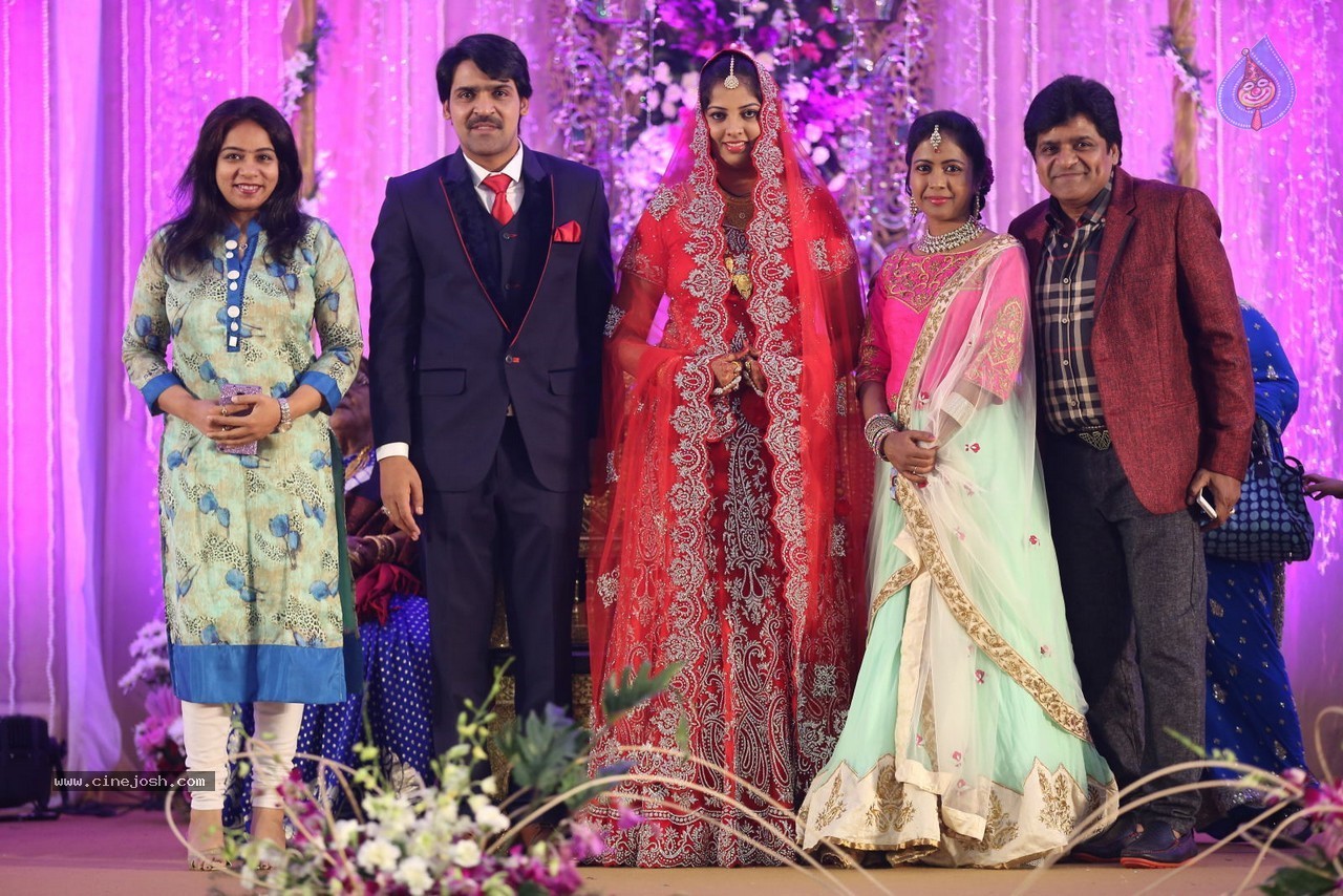 Celebs at Ali Brother Khayum Wedding Reception 01 - 8 / 19 photos