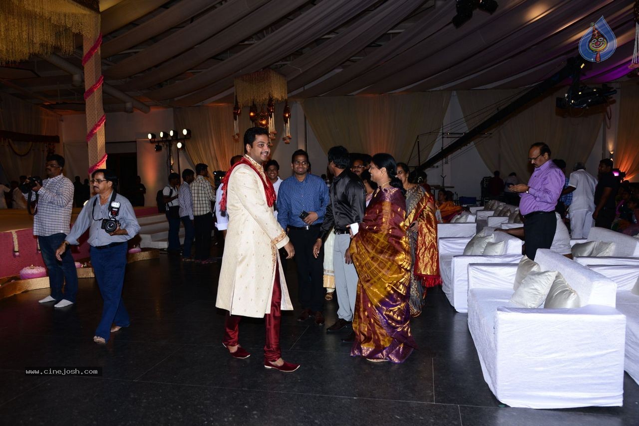 Allari Naresh Wedding Photos 01 - 28 / 51 photos