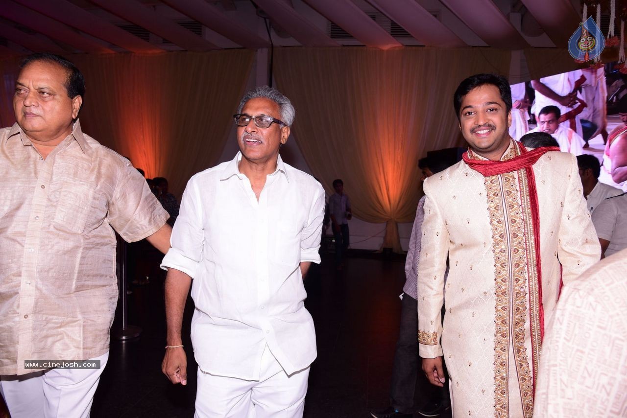 Allari Naresh Wedding Photos 02 - 7 / 100 photos