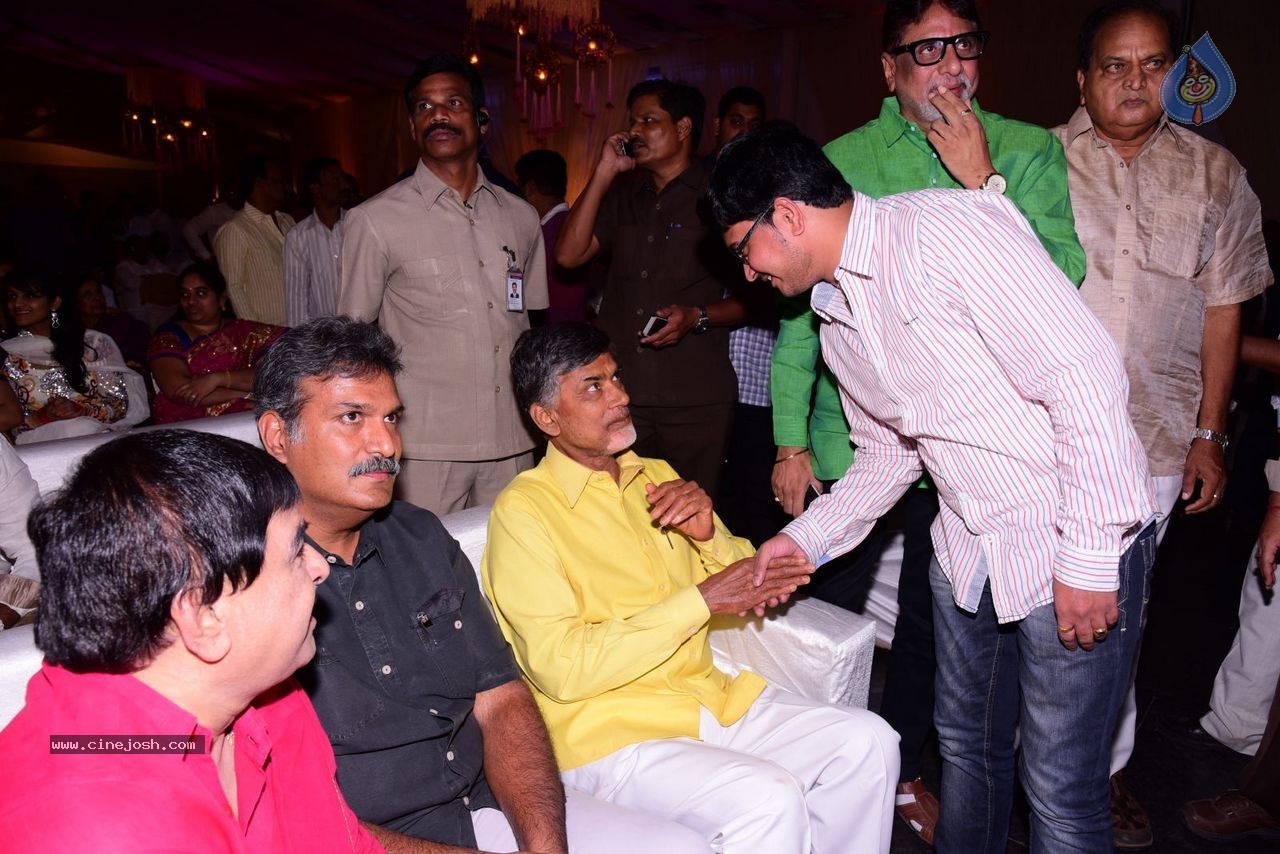 Allari Naresh Wedding Photos 02 - 43 / 100 photos