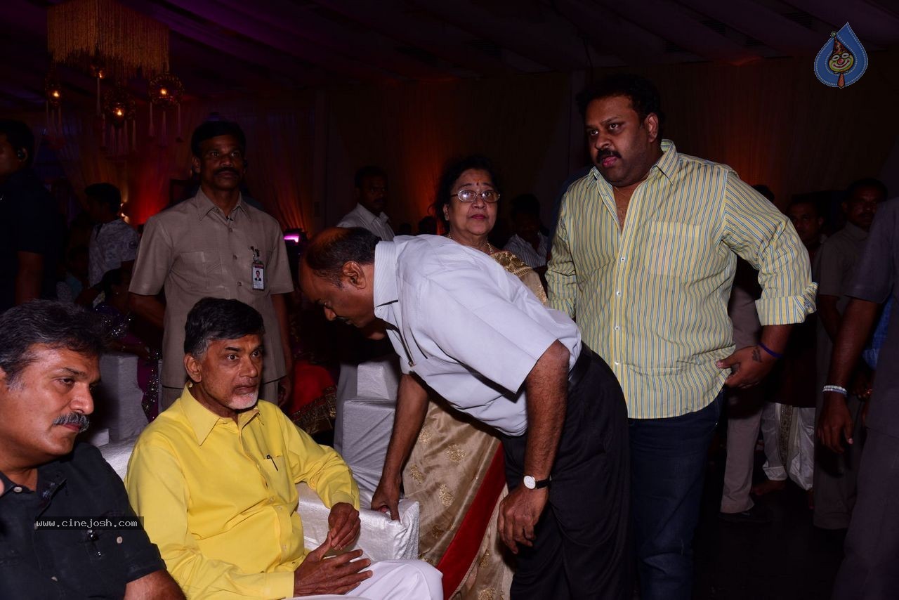 Allari Naresh Wedding Photos 02 - 49 / 100 photos