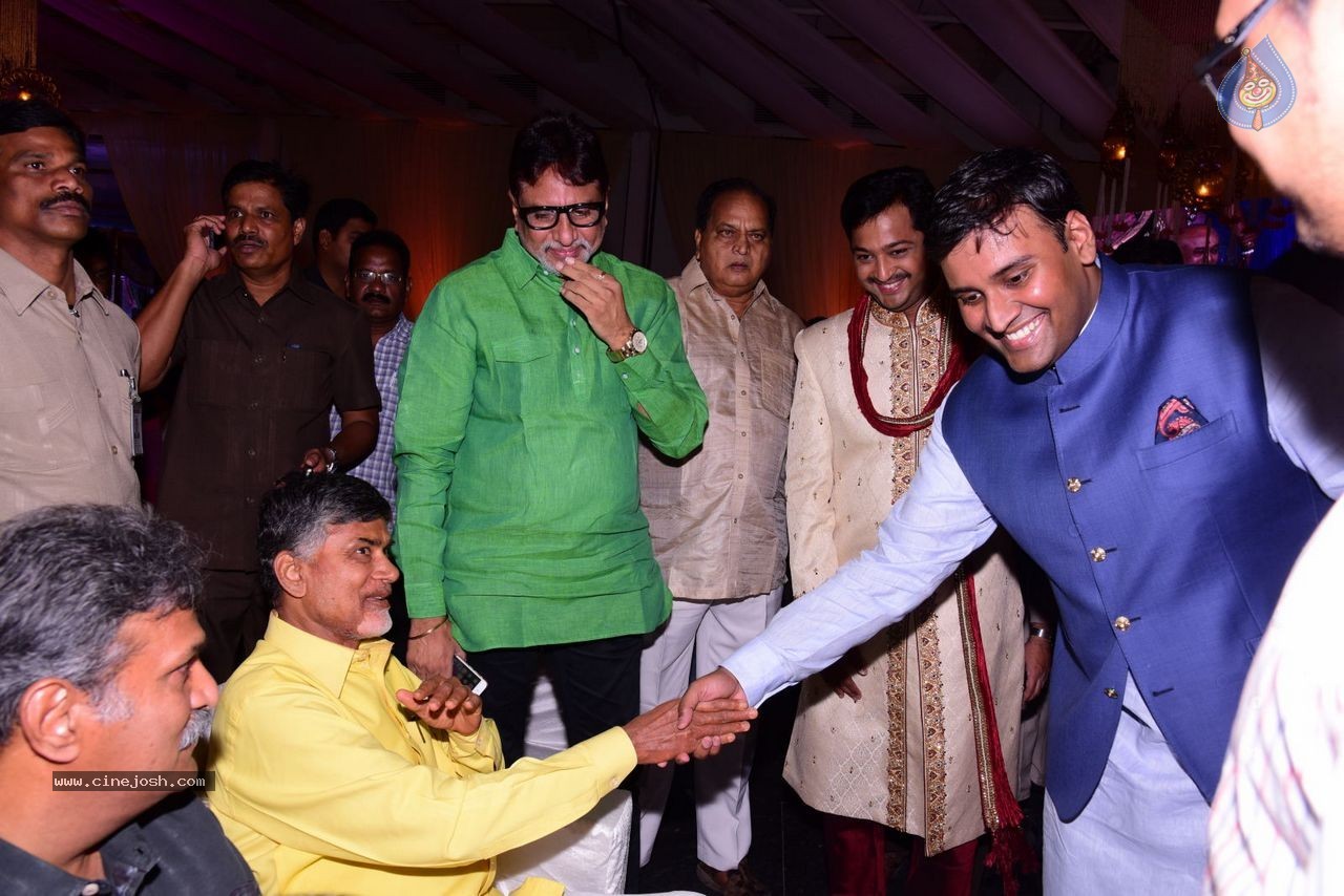 Allari Naresh Wedding Photos 02 - 70 / 100 photos
