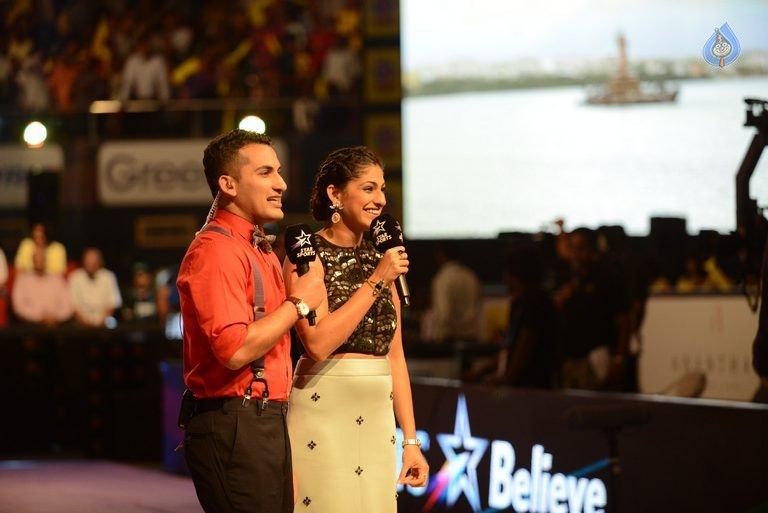 Allu Arjun at PRO Kabaddi League Match Photos - 2 / 102 photos