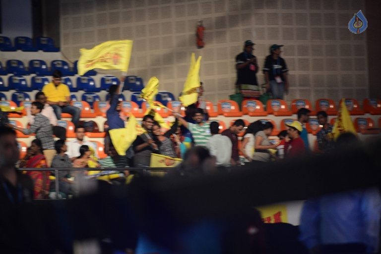 Allu Arjun at PRO Kabaddi League Match Photos - 35 / 102 photos