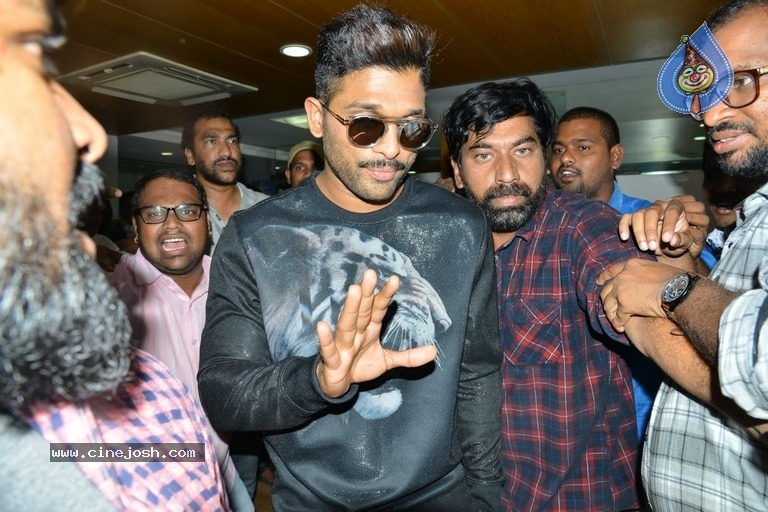 Allu Arjun Birthday Celebrations At Geetha Arts Office - 1 / 15 photos