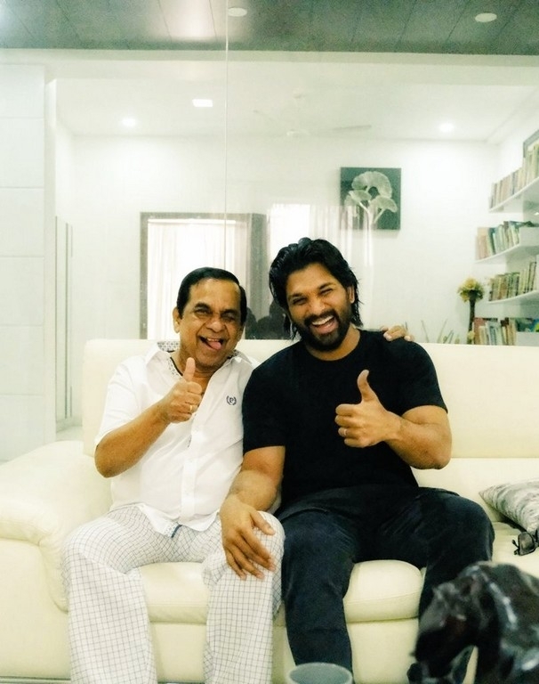 Allu Arjun meets Brahmanandam - 1 / 1 photos