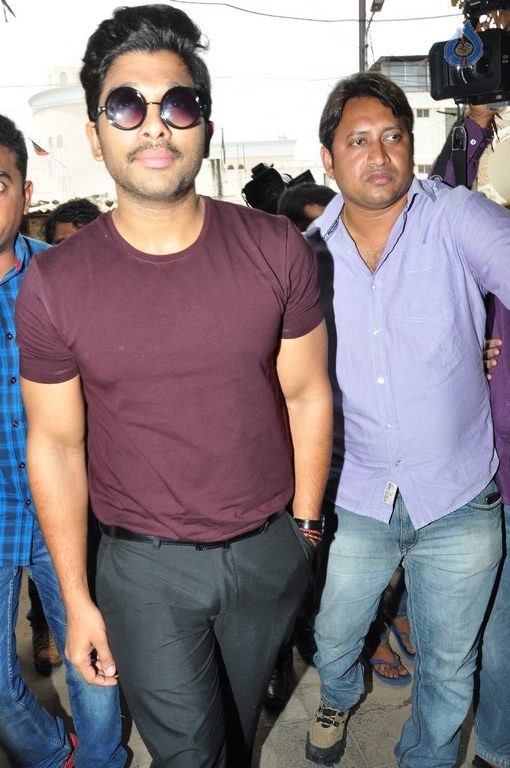 Allu Arjun Photos at Make A Wish Event - 2 / 59 photos