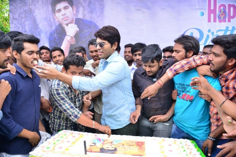 Allu Sirish Birthday Celebrations - 11 / 17 photos