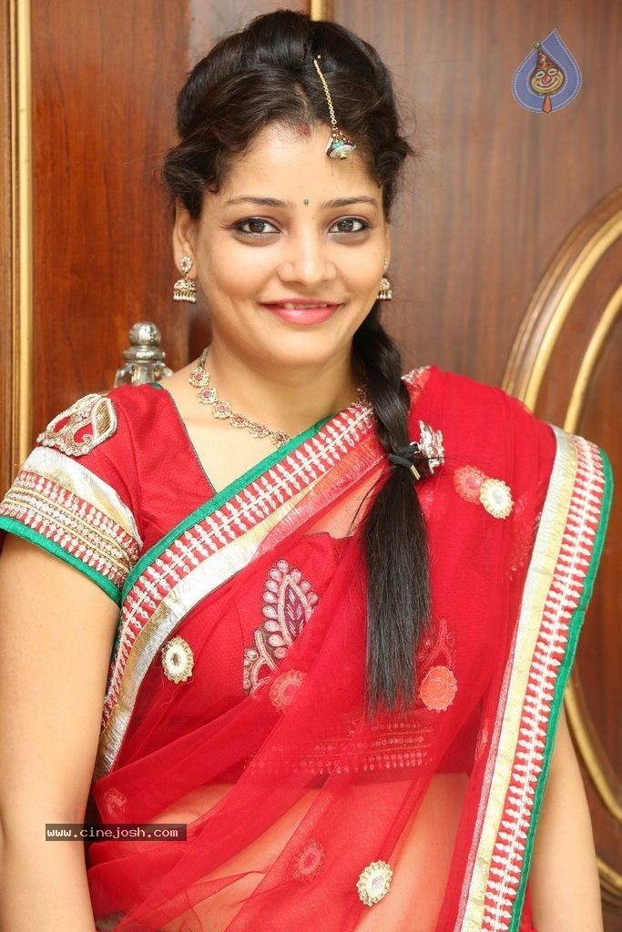 Alok Nahata and Sashi Nahata 25th Wedding Anniversary  - 121 / 128 photos