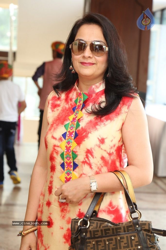 Alok Nahata and Sashi Nahata 25th Wedding Anniversary  - 128 / 128 photos