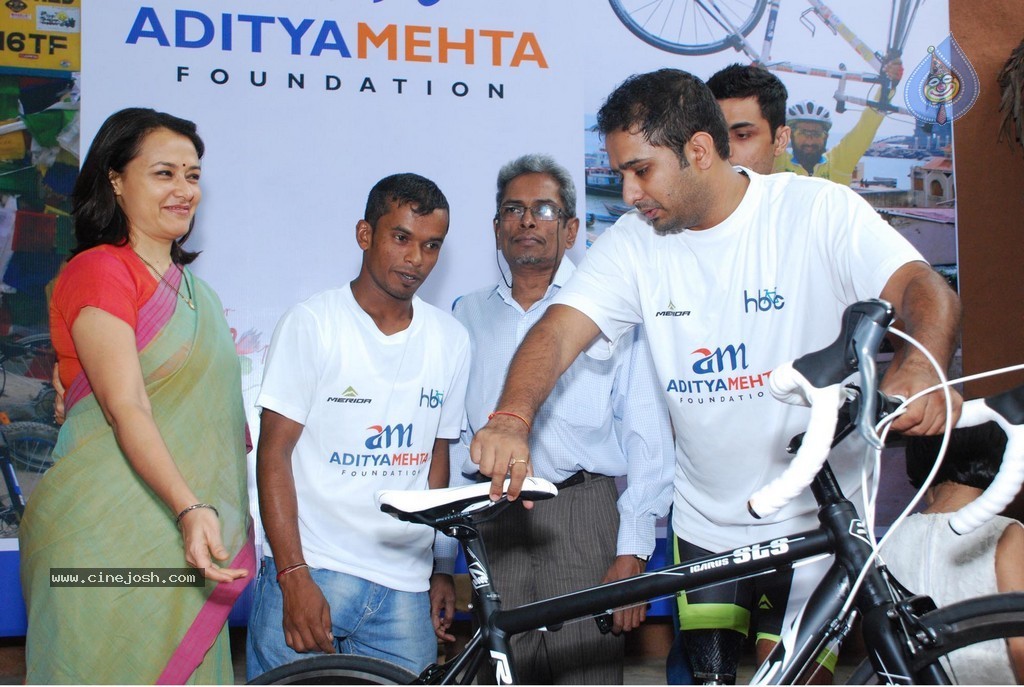 Amala at Aditya Mehta Foundation Event - 5 / 20 photos