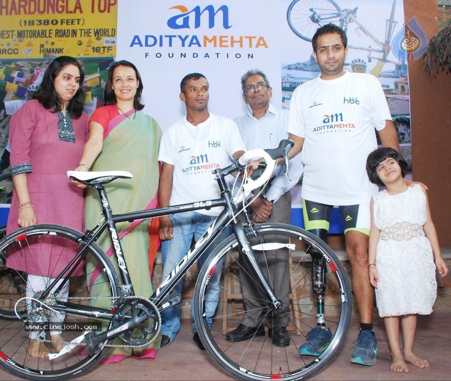 Amala at Aditya Mehta Foundation Event - 10 / 20 photos