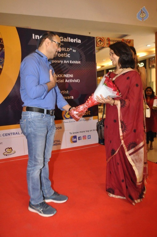 Amala at Artpoetic Exhibition Inorbit Galleria - 21 / 38 photos
