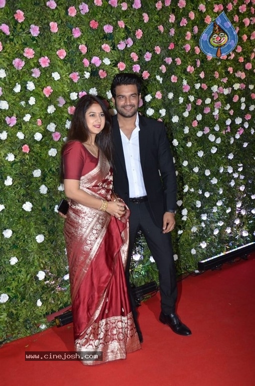 Amit Thackeray Wedding Reception Photos - 21 / 35 photos