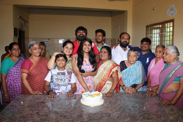 Amma Rajasekhar Birthday Celebrations - 26 / 31 photos