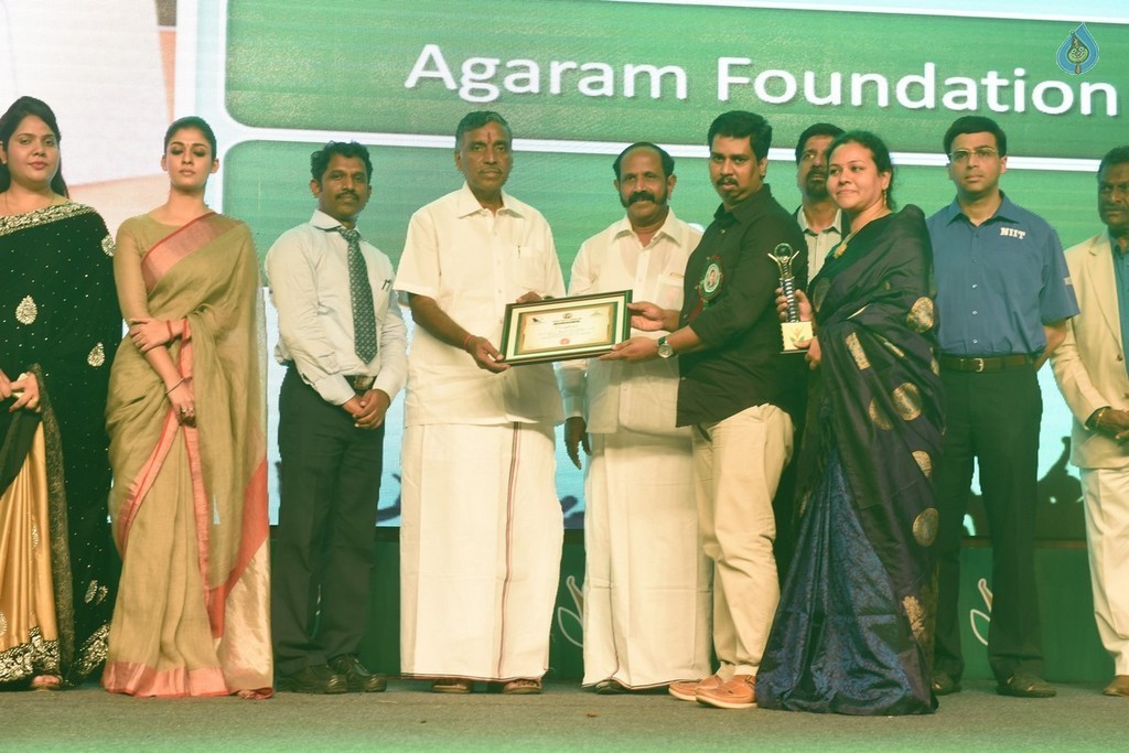 Amma Sports Foundation Awards 2016 - 4 / 15 photos