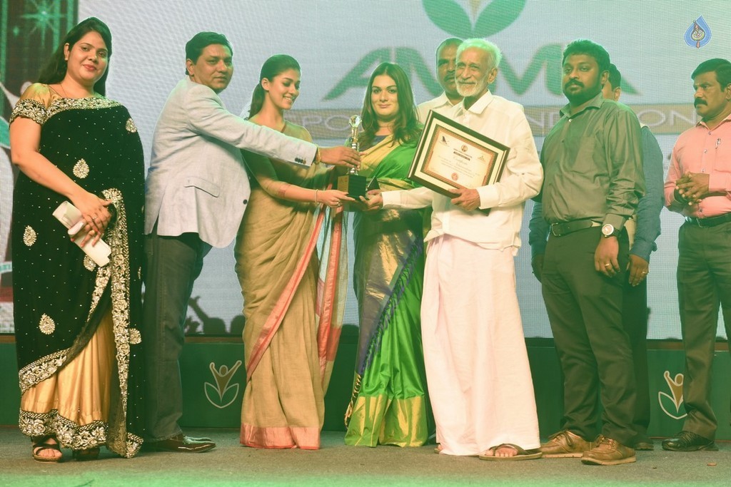 Amma Sports Foundation Awards 2016 - 7 / 15 photos