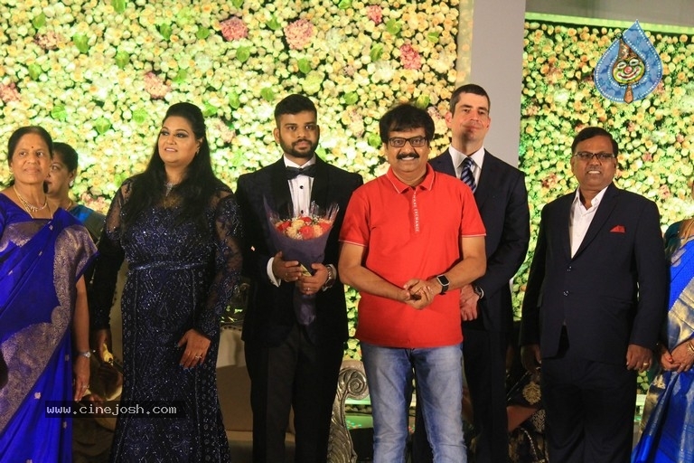 Ananthi And Vinoth Wedding Reception Stills - 5 / 18 photos