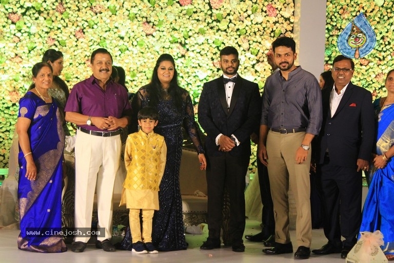 Ananthi And Vinoth Wedding Reception Stills - 7 / 18 photos