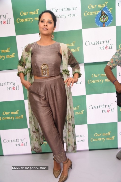 Anasuya Launches Country Mall Retail store - 5 / 12 photos