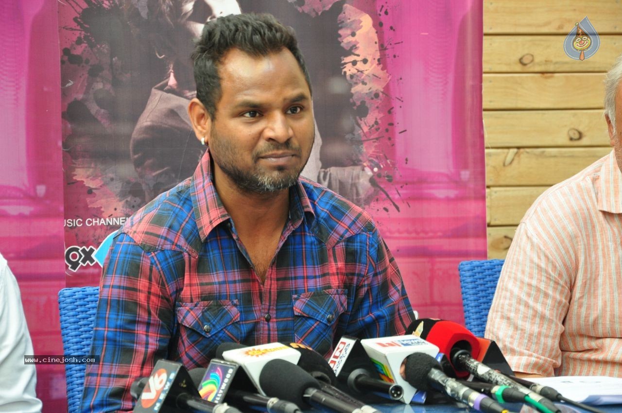 Ankit Tiwari Live Musical Concert Cancelled PM - 10 / 23 photos