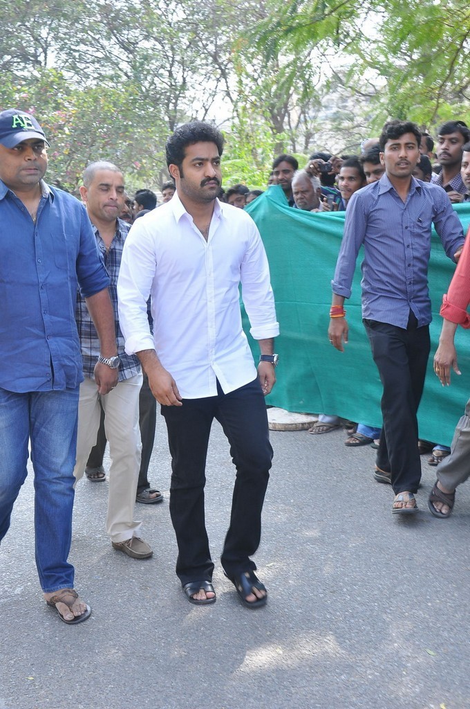 ANR Condolences Photos 03 - 68 / 354 photos