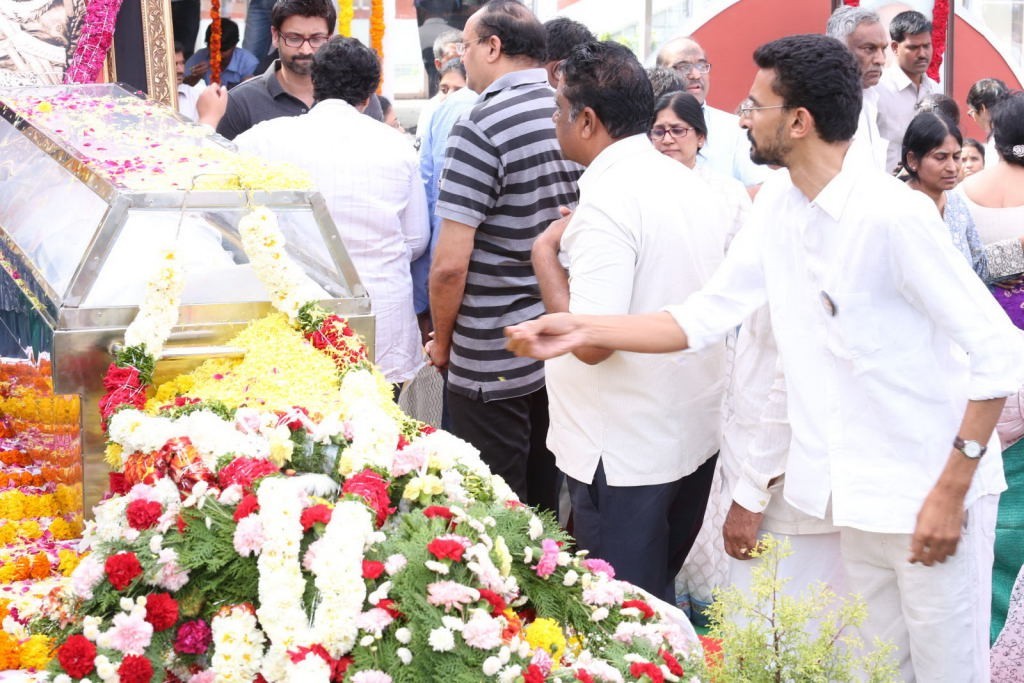 ANR Condolences Photos 03 - 83 / 354 photos