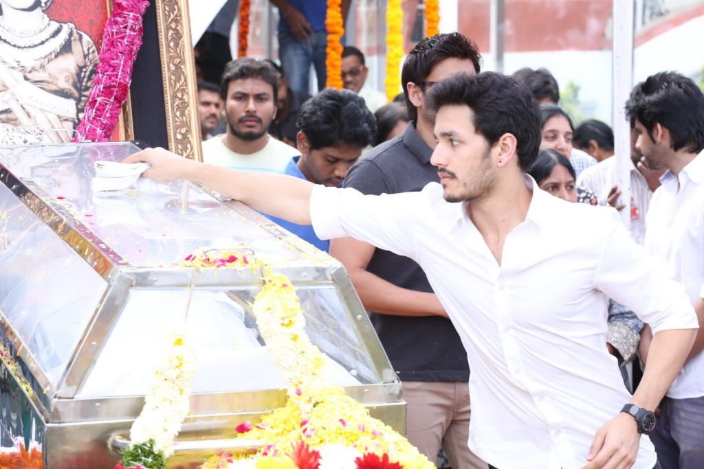 ANR Condolences Photos 03 - 159 / 354 photos