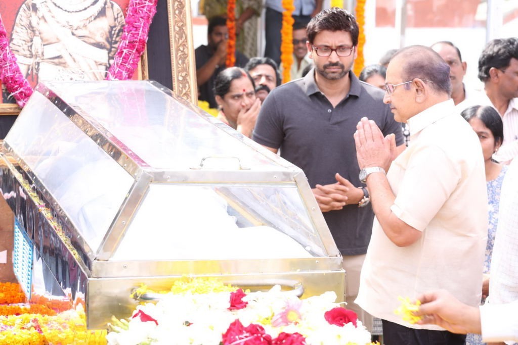 ANR Condolences Photos 03 - 181 / 354 photos