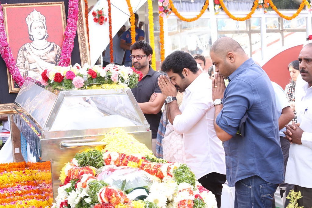 ANR Condolences Photos 03 - 225 / 354 photos