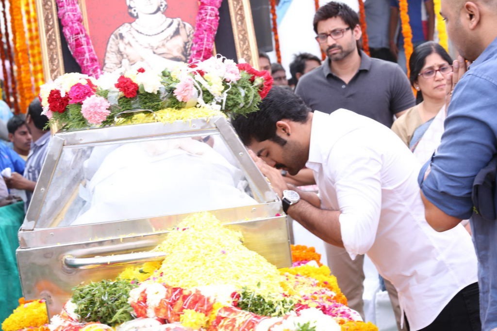 ANR Condolences Photos 03 - 236 / 354 photos