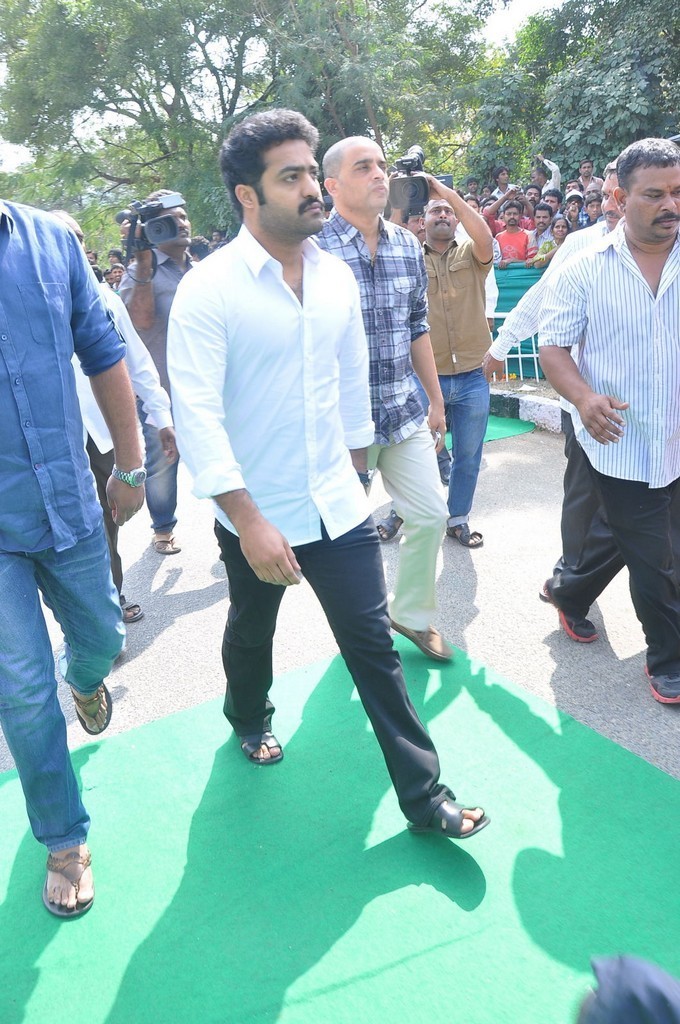 ANR Condolences Photos 03 - 337 / 354 photos