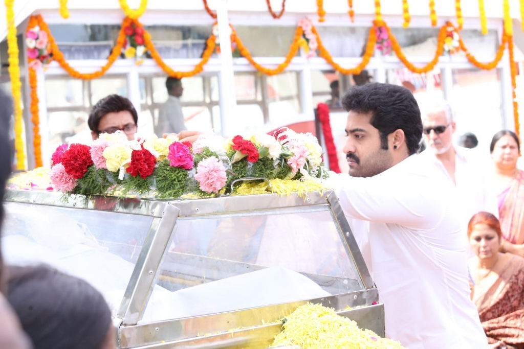 ANR Condolences Photos 03 - 340 / 354 photos