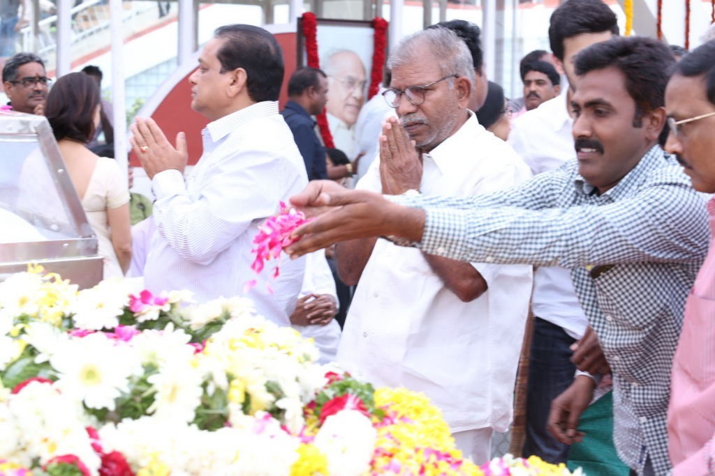 ANR Condolences Photos 04 - 77 / 280 photos
