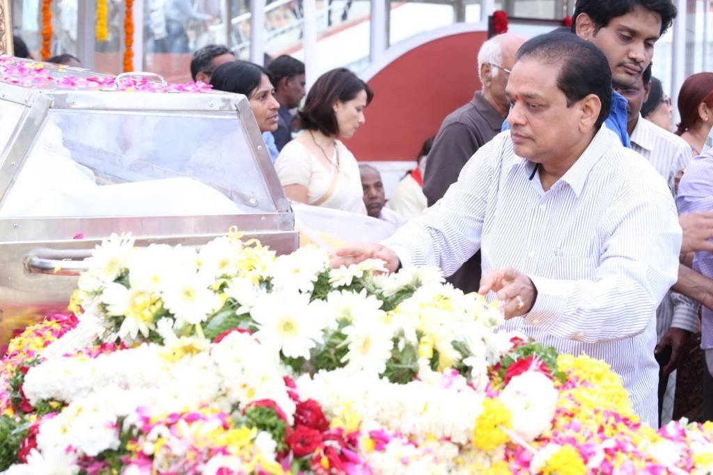 ANR Condolences Photos 04 - 85 / 280 photos