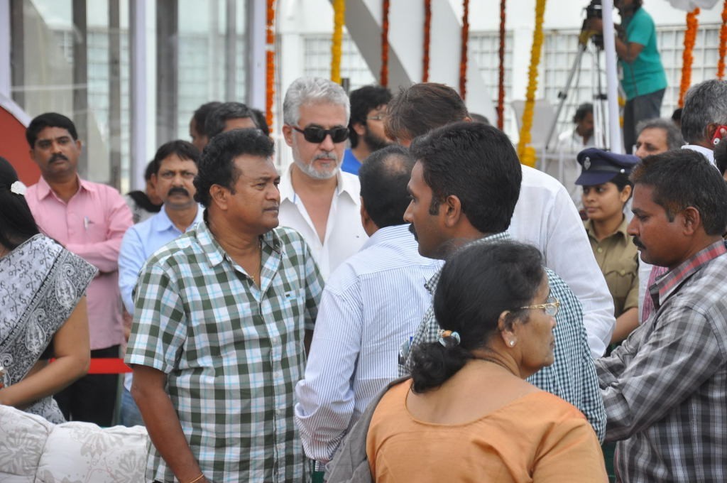 ANR Condolences Photos 04 - 132 / 280 photos