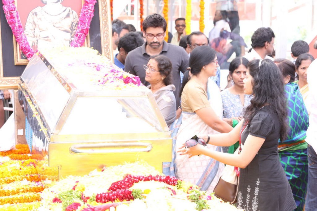 ANR Condolences Photos 04 - 171 / 280 photos