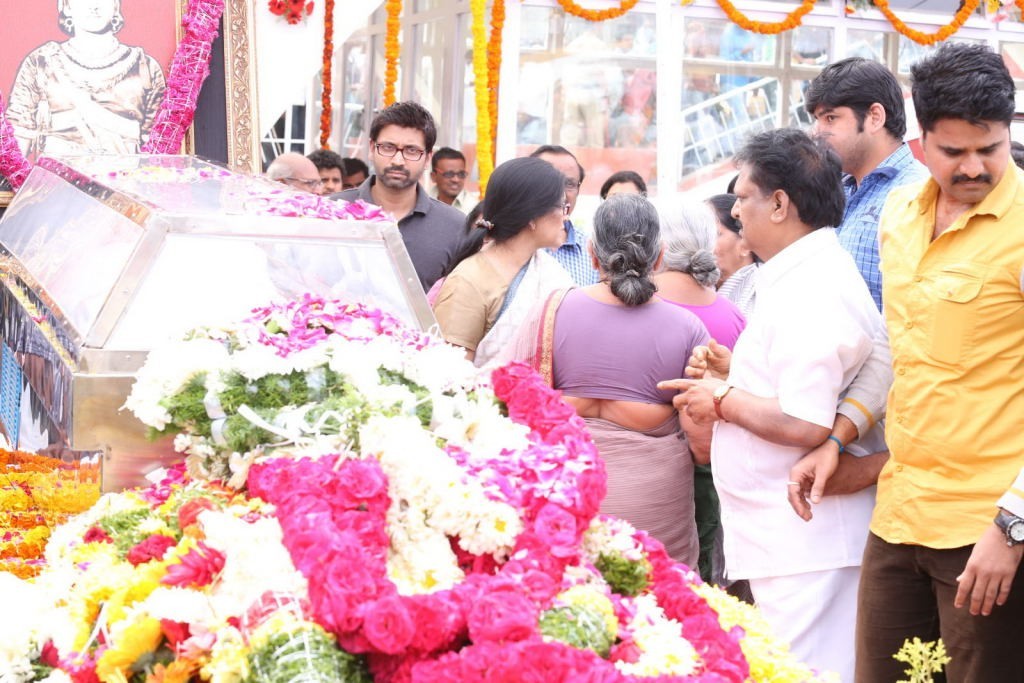 ANR Condolences Photos 04 - 217 / 280 photos