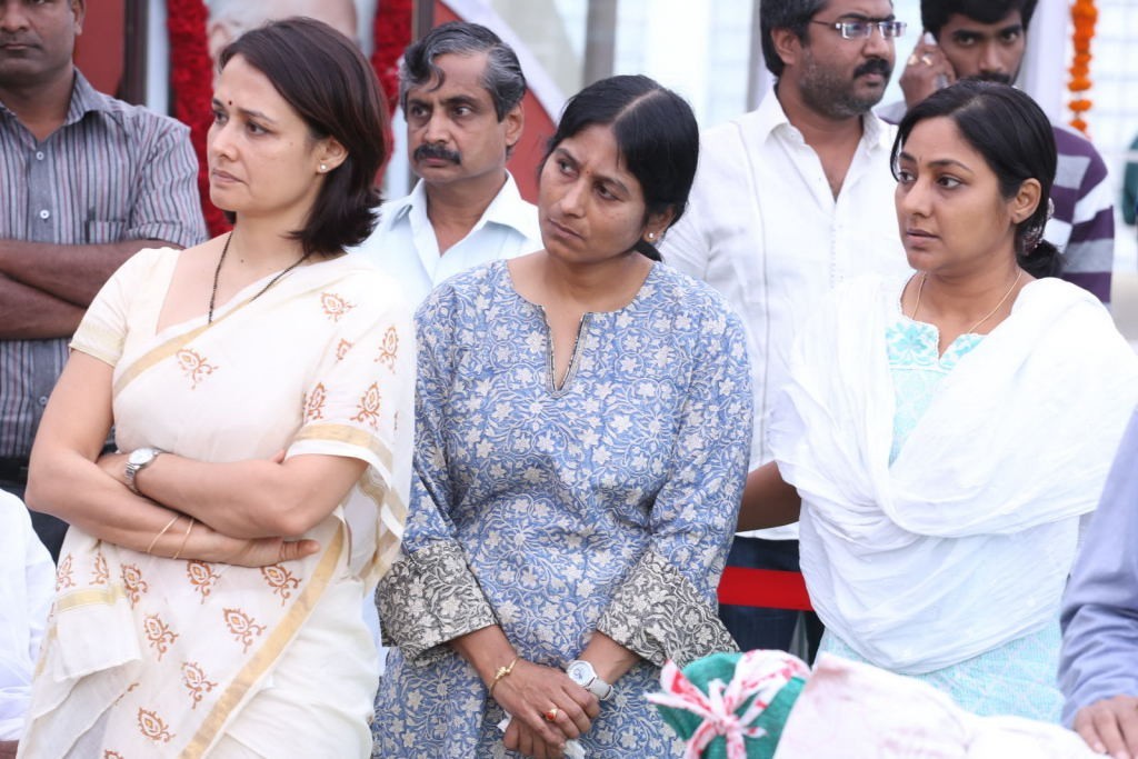 ANR Condolences Photos 04 - 240 / 280 photos