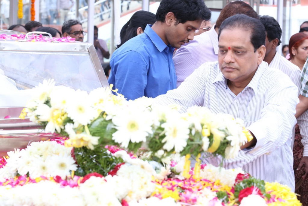 ANR Condolences Photos 04 - 249 / 280 photos