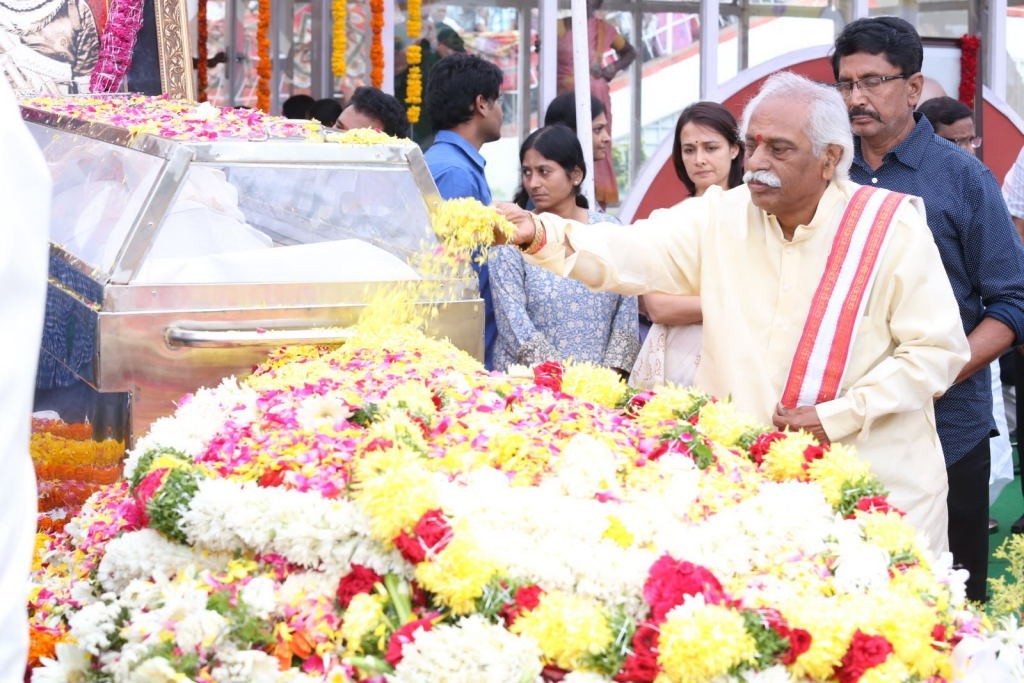 ANR Condolences Photos 05 - 53 / 138 photos