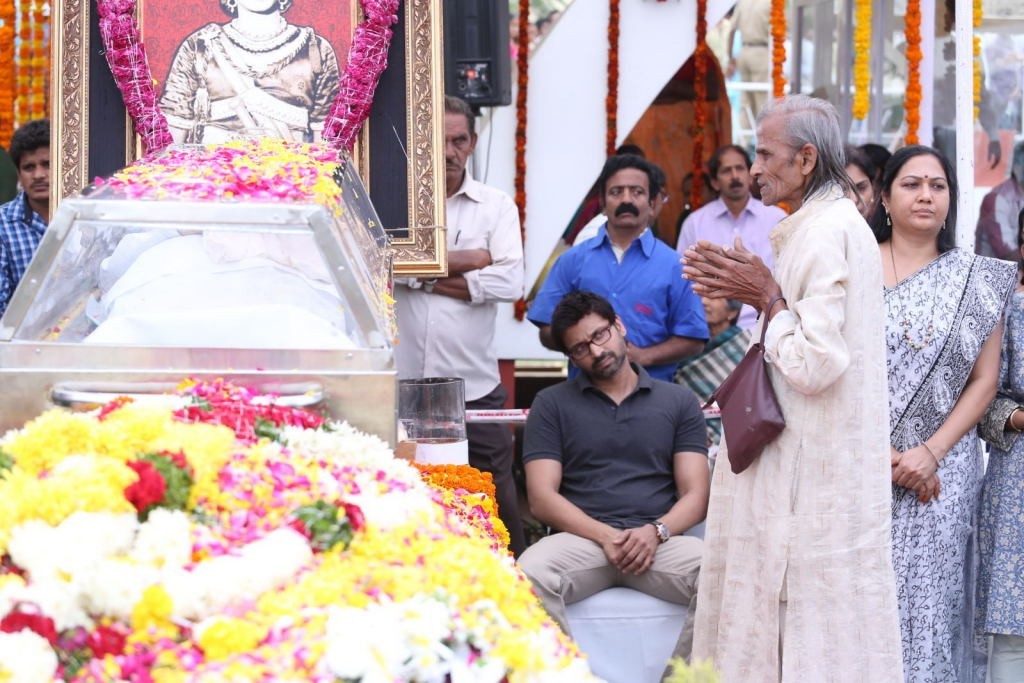 ANR Condolences Photos 05 - 92 / 138 photos